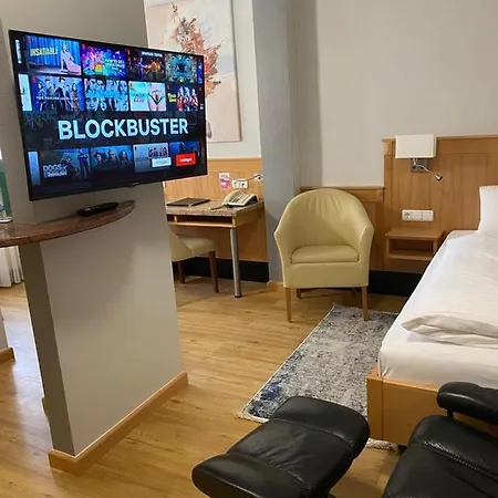 Eastside Living - Wohnen Auf Zeit - Kral Apartment *