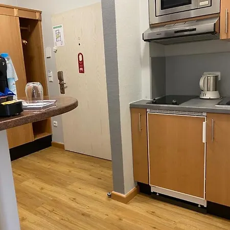 Apartment Eastside Living - Wohnen Auf Zeit - Kral