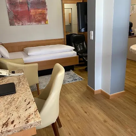 Apartment Eastside Living - Wohnen Auf Zeit - Kral *